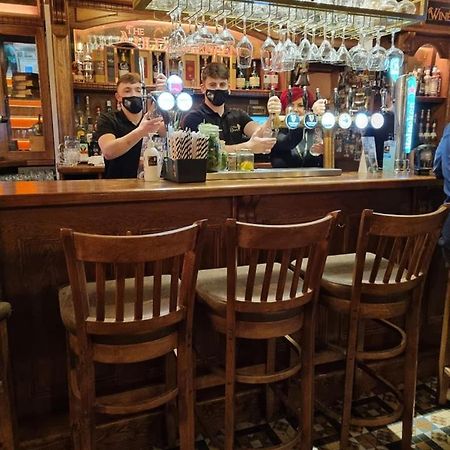The Canalside B&B At The Auld Shebeen Bar Athy Bagian luar foto